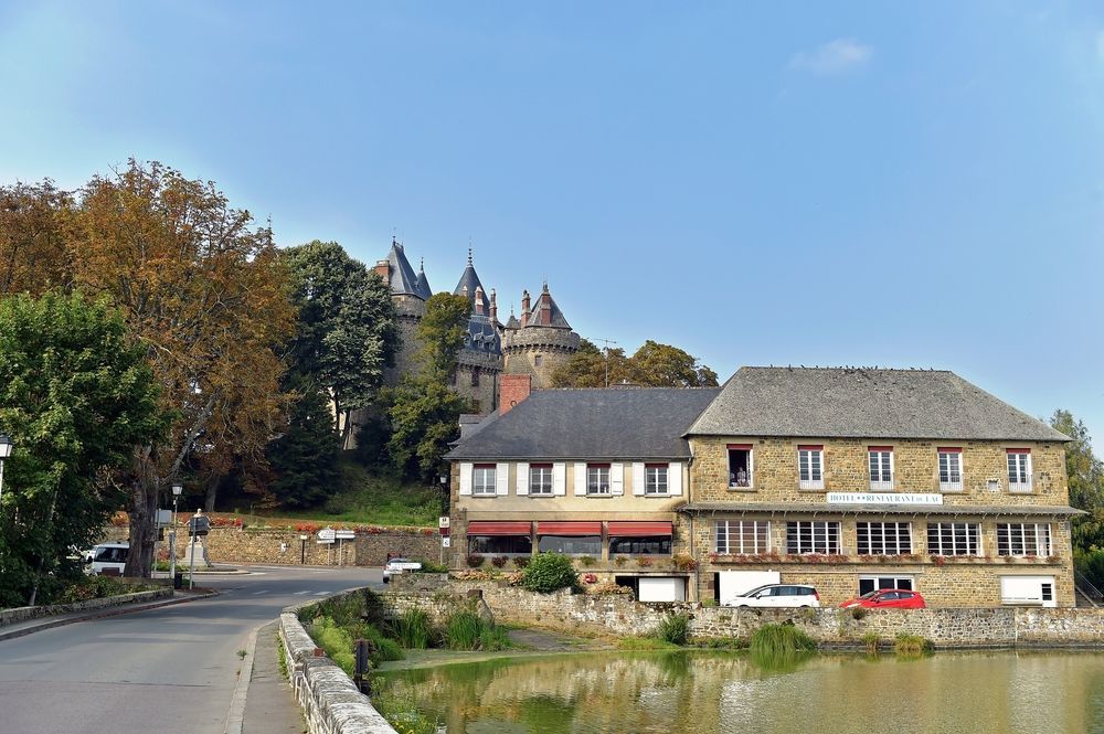 Restaurant Du 2* Combourg